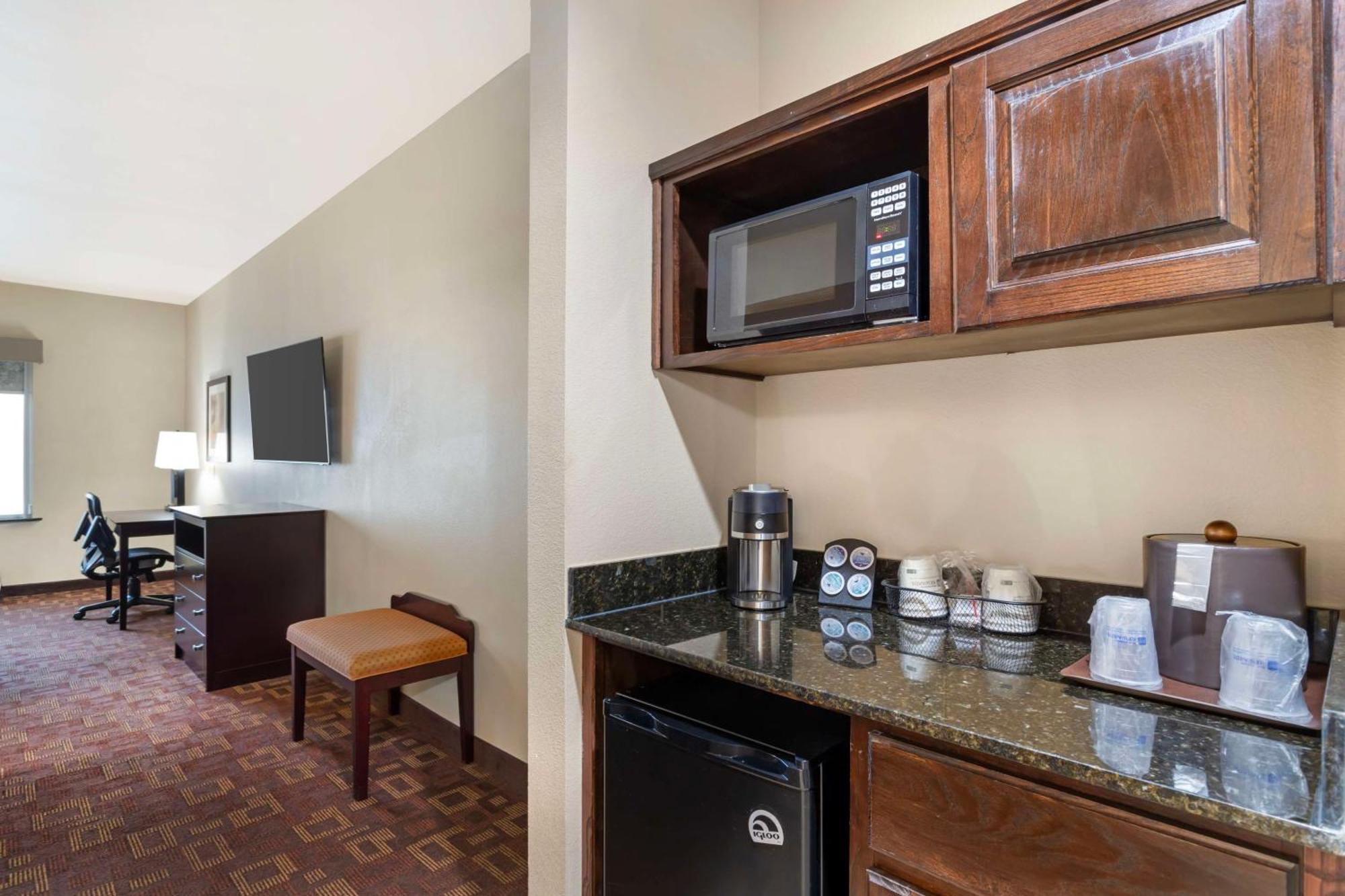 Best Western Plus Goliad Inn & Suites Eksteriør billede